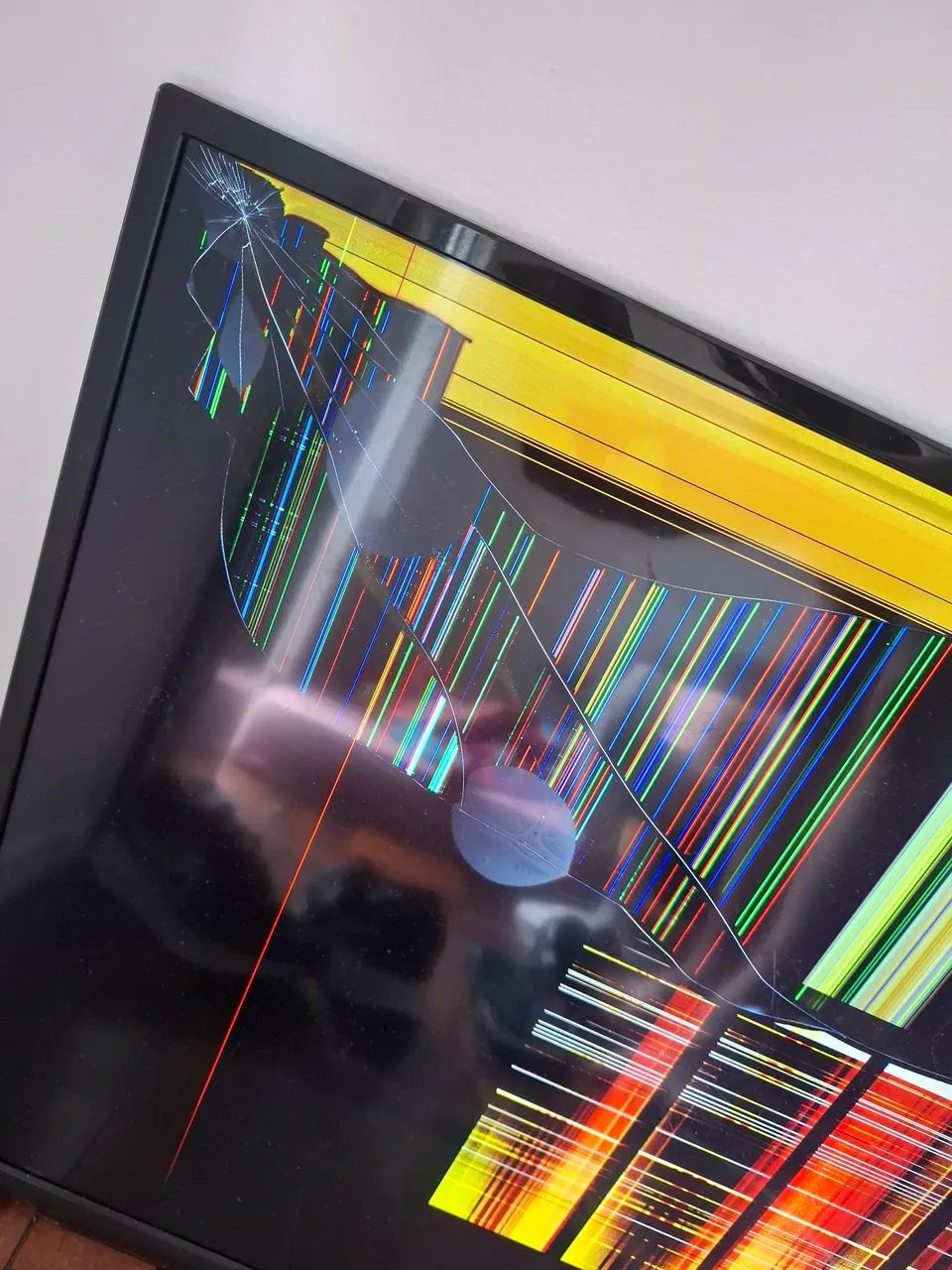 TV TCL 40 polegadas Display quebrado  - Foto 3