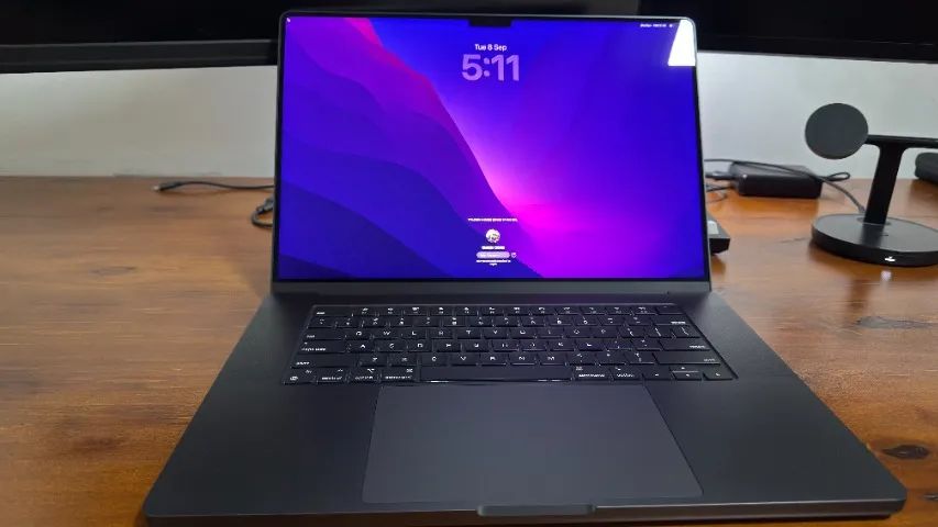 Macbook Pro M4 16" 24GB 512GB - Foto 5