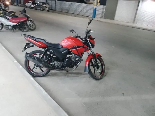 Moto Yamaha Vermelha  - Foto 2