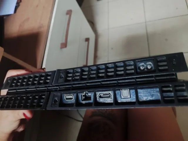 Ps4 com avaria na placa - Foto 5