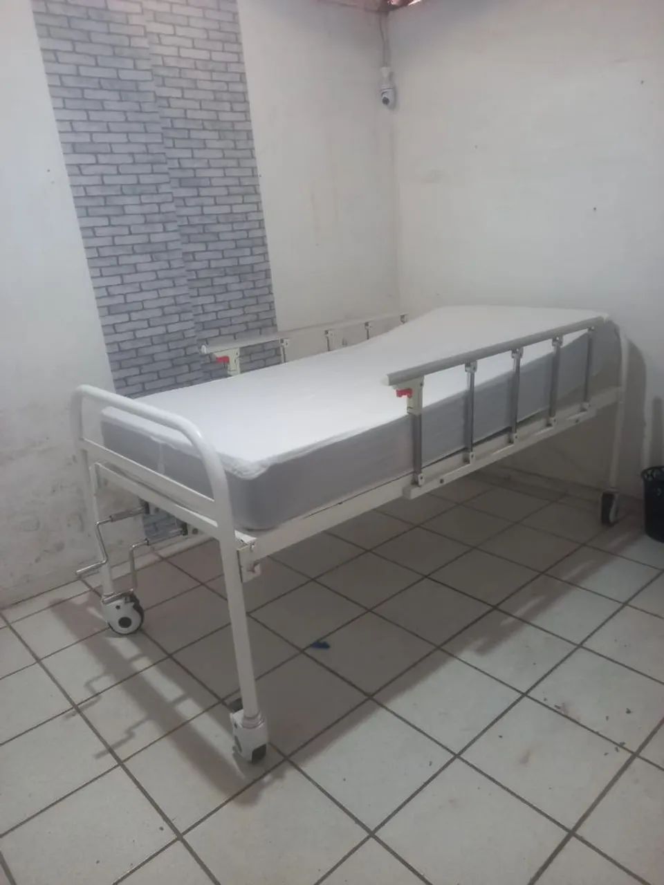 Cama hospitalar  - Foto 2