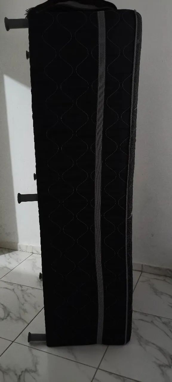 Cama de solteiro 