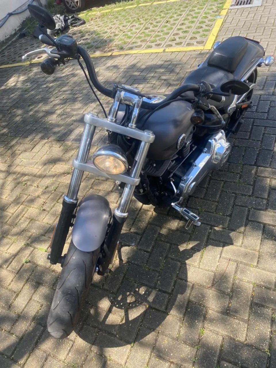 HARLEY-DAVIDSON BREAKOUT 2016 - CINZA