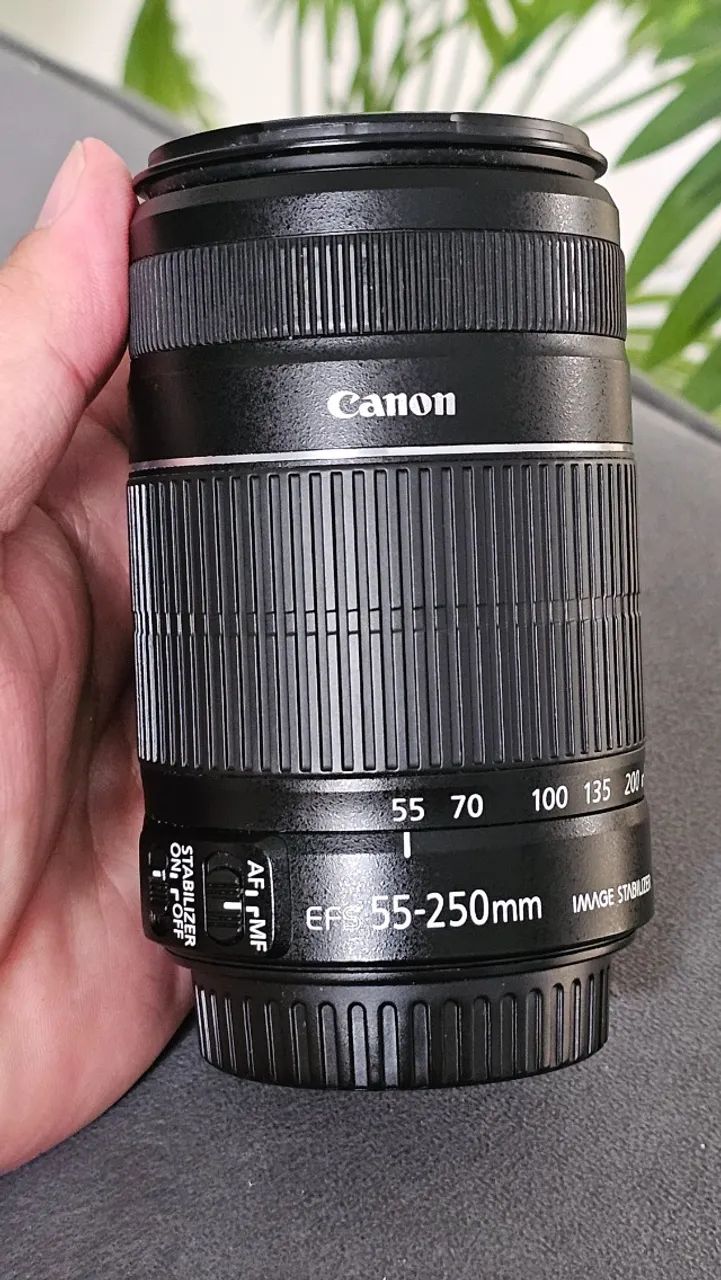 LENTE CANON EFS 55-250MM IS II LIMPA, SEMI NOVA  - Foto 6