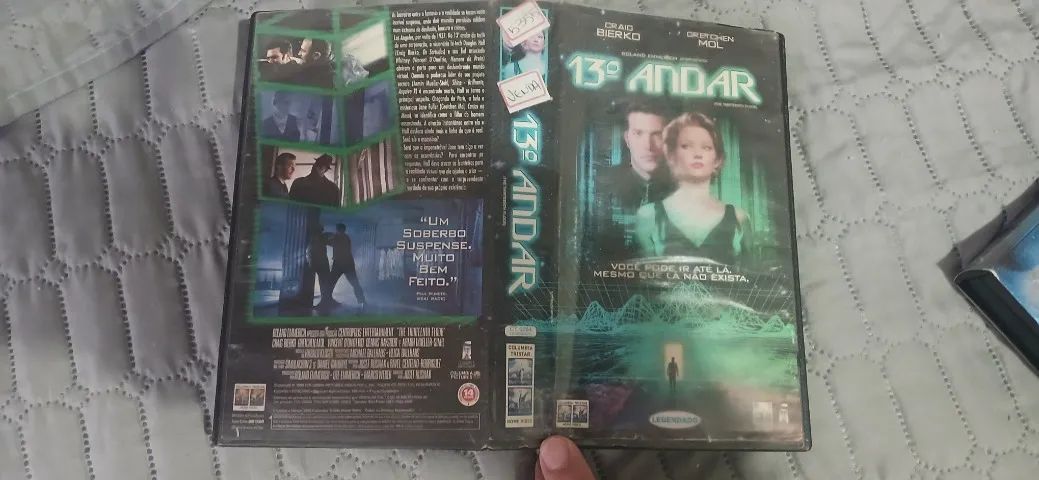 Lote 1 - Kit Filmes Vhs Ficção - Efeito Borboleta E 13 Andar - Foto 6