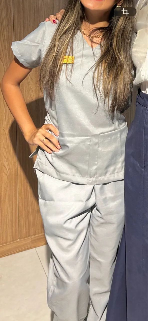 Uniforme cinza P calça e blusa 