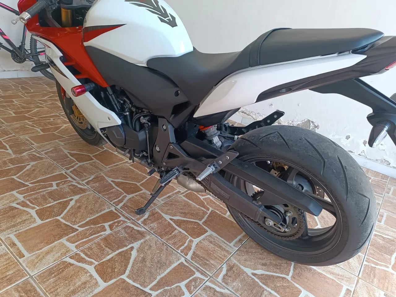 CBR 600f  - Foto 2
