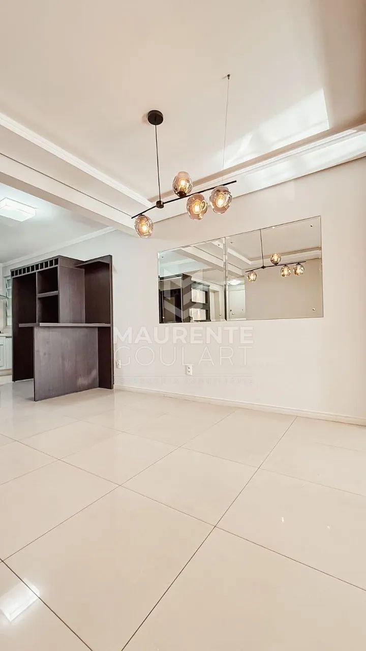 Apartamento com 3 dormitórios no Estreito - Foto 5