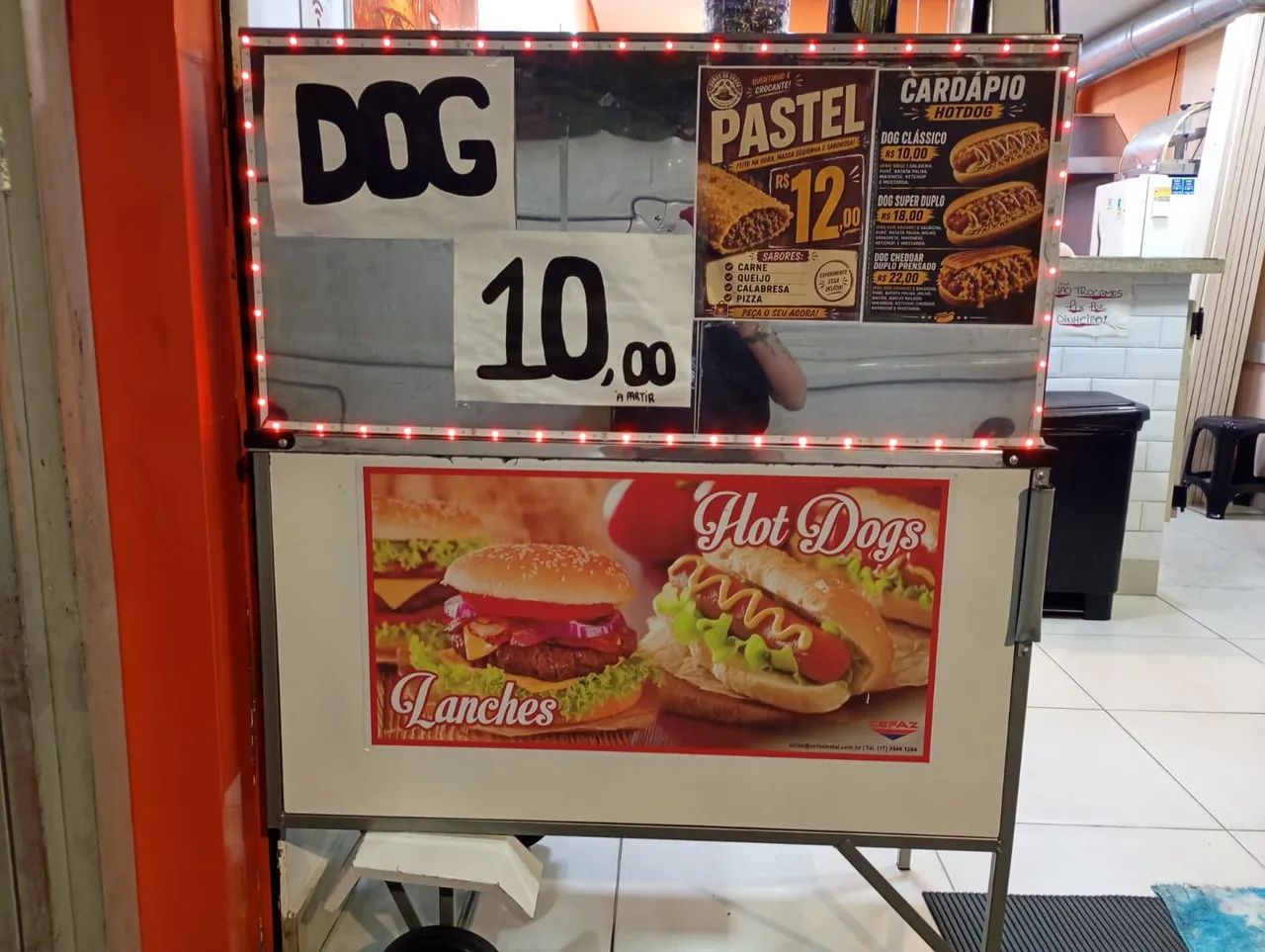 Carrinho de cachorro quente