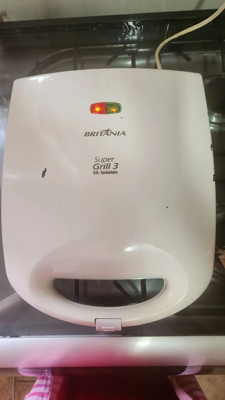 Grill e sanduicheira grande 