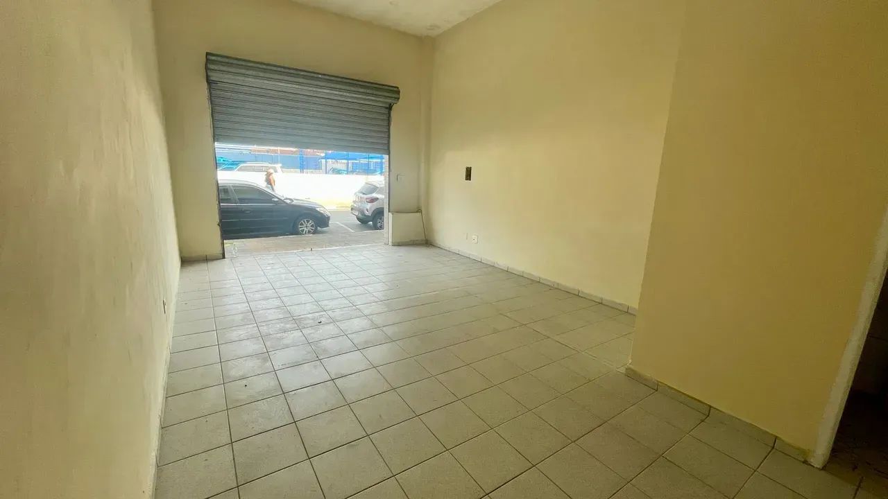 SALÃO COMERCIAL NO CENTRO DE MONGAGUÁ - Foto 5
