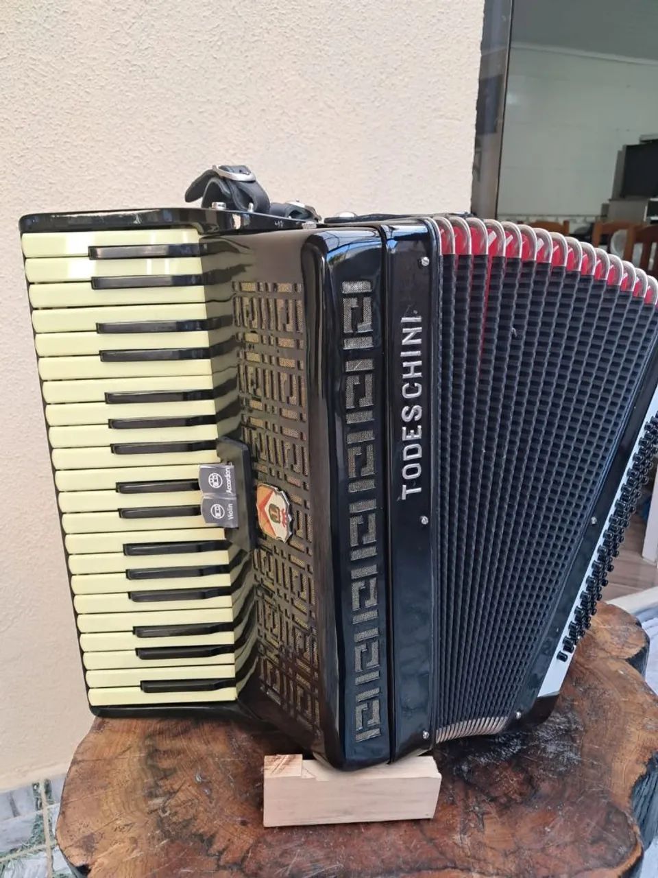 Acordeon todeschini 80 baixo 