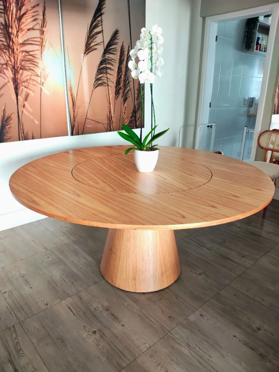Mesa de jantar giratória impecável  - Foto 2