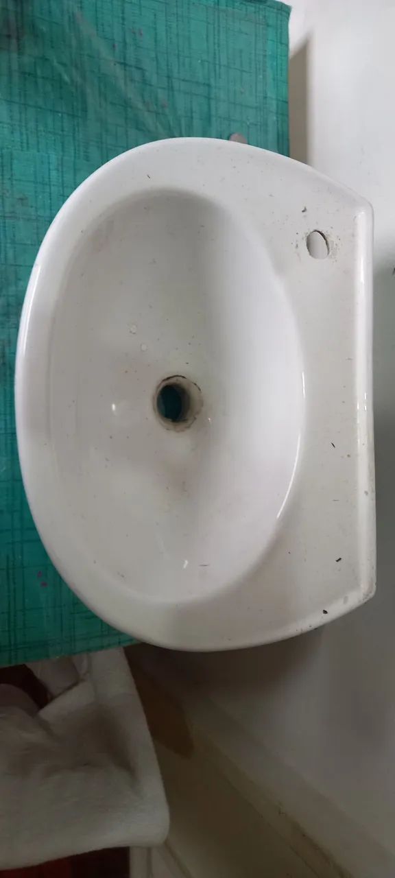 Ceramic sink422081673676738562