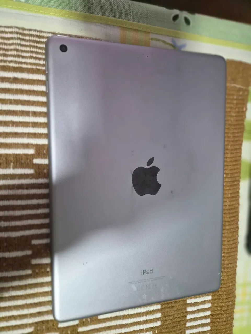 Ipad 6 geração WIFI 32 gb (digital não funciona) - Foto 3