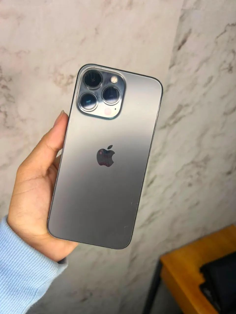 iPhone 13 pro 