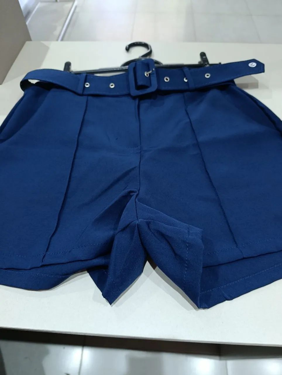 Bermudas tecido alfaiataria 