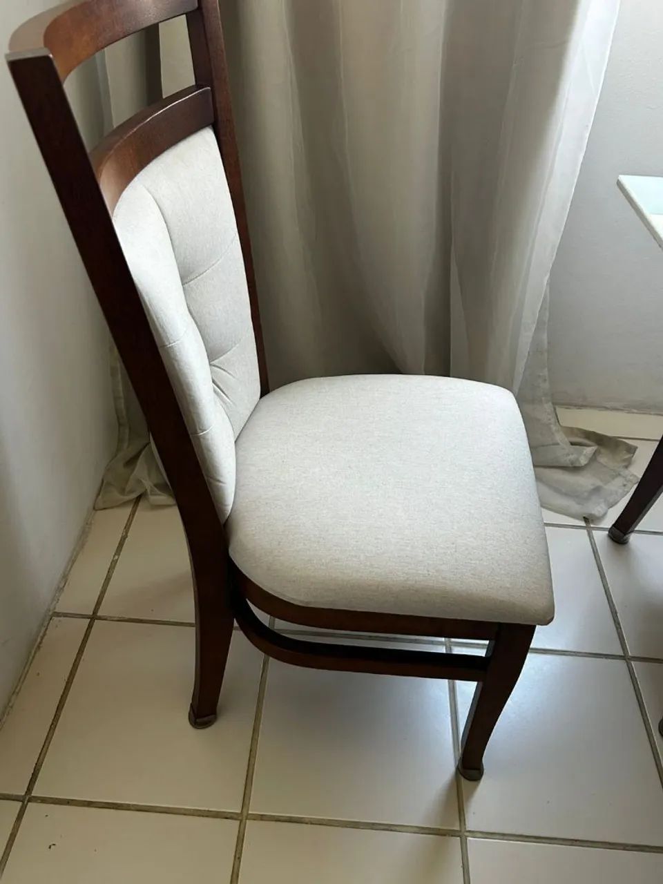 Conjunto de Mesa e cadeiras de Alto Padrão 6-8 lugares  - Foto 3