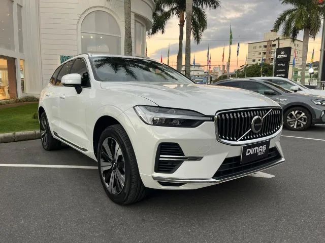Volvo Xc60 XC 60 T-8 Plus 2.0 AWD (Híbrido) 2023