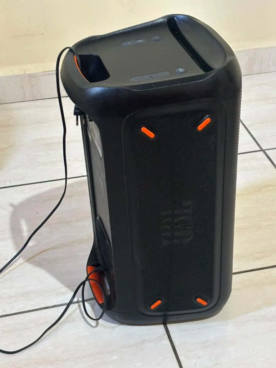 Caixa de Som JBL PartyBox - Excelente Estado - Foto 2