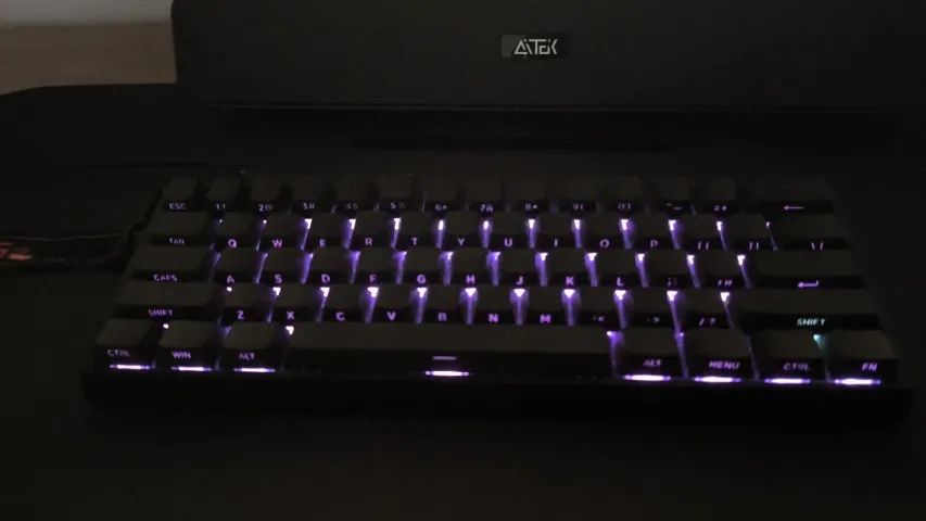 teclado mecanico 60% magnetico  - Foto 2