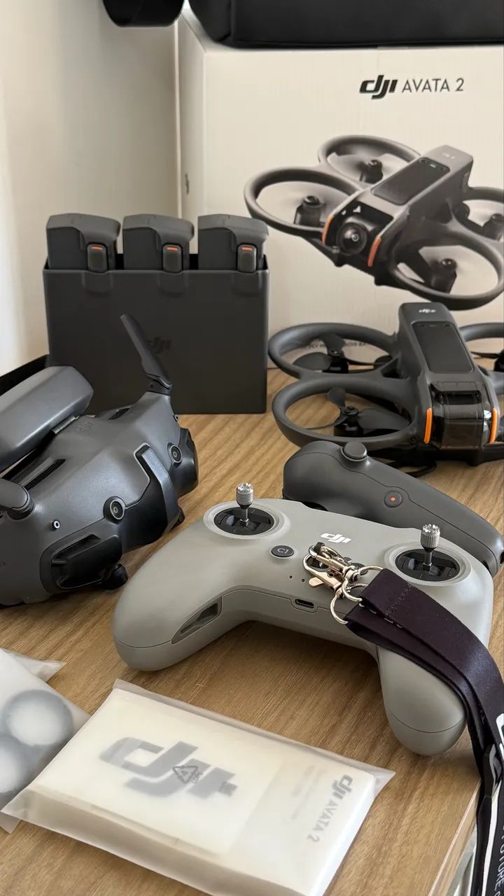 Dji Avata 2 - Fly More Combo + Remote Controller 3 - Foto 4