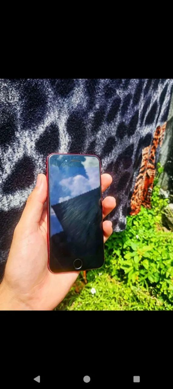 iPhone SE 