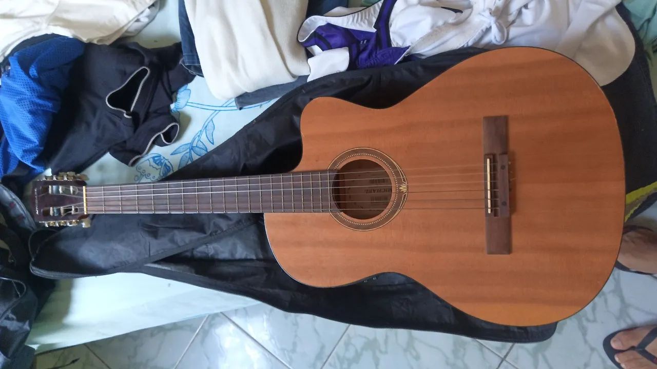 Violão Michael elétrico 