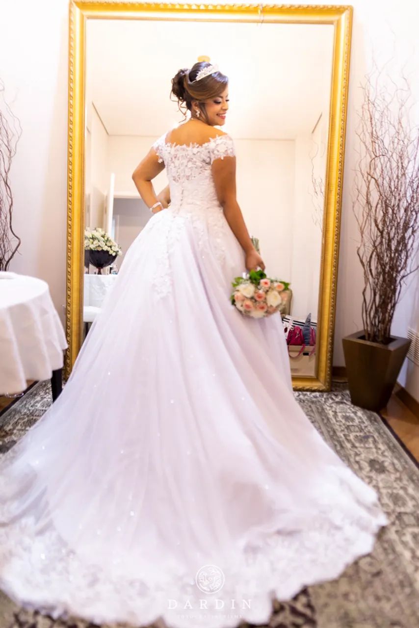 Vestido de noiva com renda internacional  - Foto 5