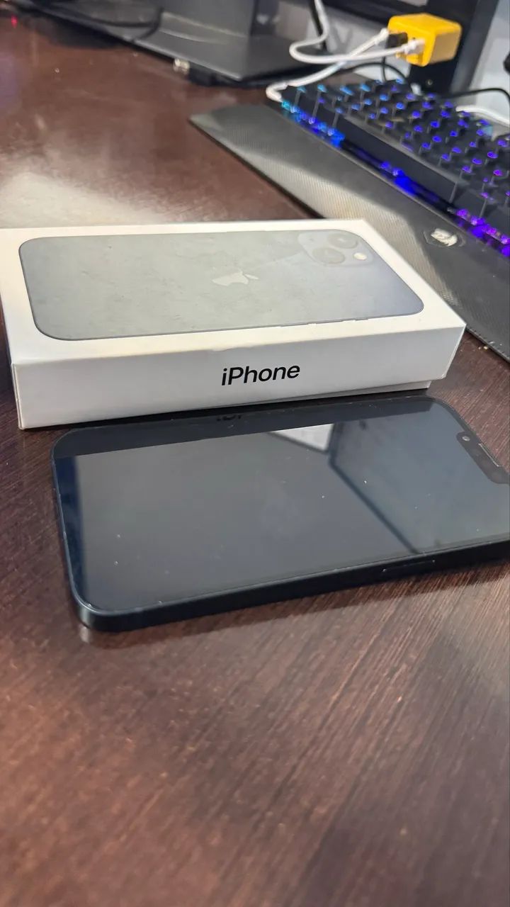 iPhone 13 128gb cor Midnight  - Foto 2