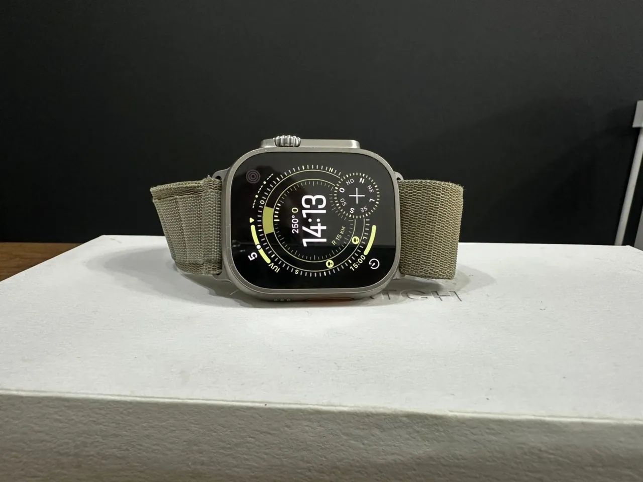 Apple Watch Ultra 2 49 mm titânio  - Foto 5