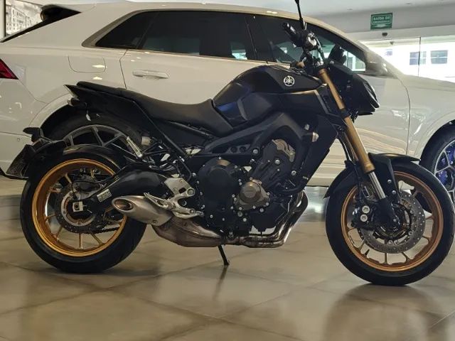 Yamaha MT-09 - 2024 - Foto 3