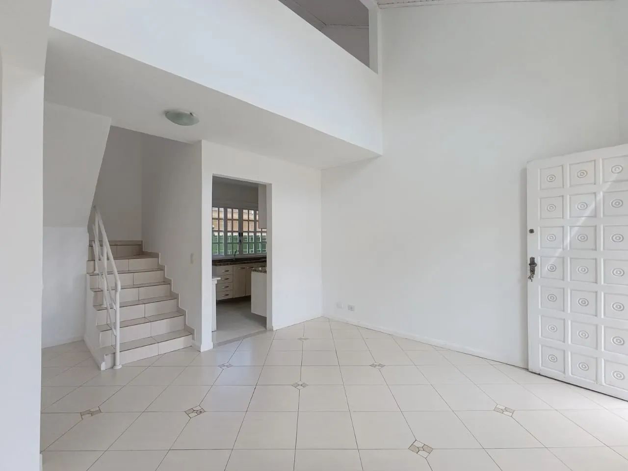 LOCACAO DE SOBRADO NO CENTRO DE PINHAIS - Foto 4