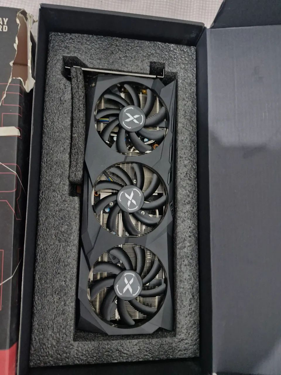 Placa de vídeo AMD Radeon RX 6700 XT! Com 12GB de memória. - Foto 2