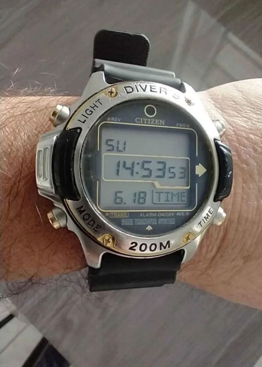 Relógio antigo original CITIZEN HYPER AQUALAND JAPAN . Exemplar raro de coleção.  - Foto 2