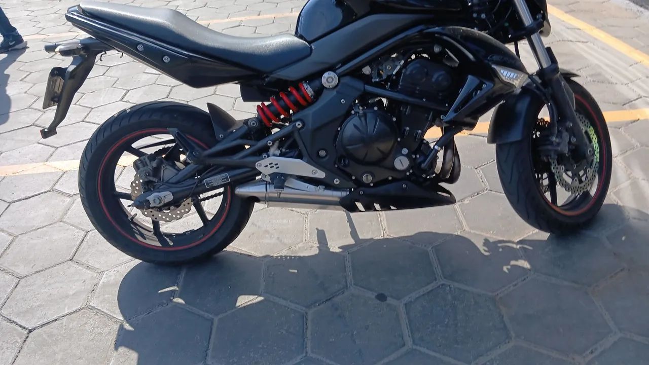 KAWASAKI ER6N ABS  - Foto 5