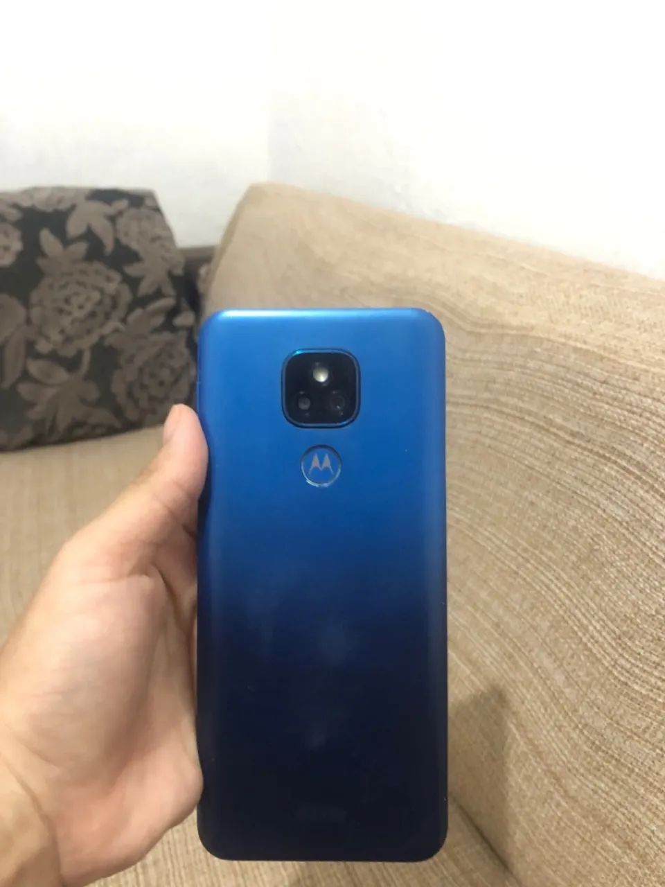Moto E 7 (PLUS) - valor negociável 