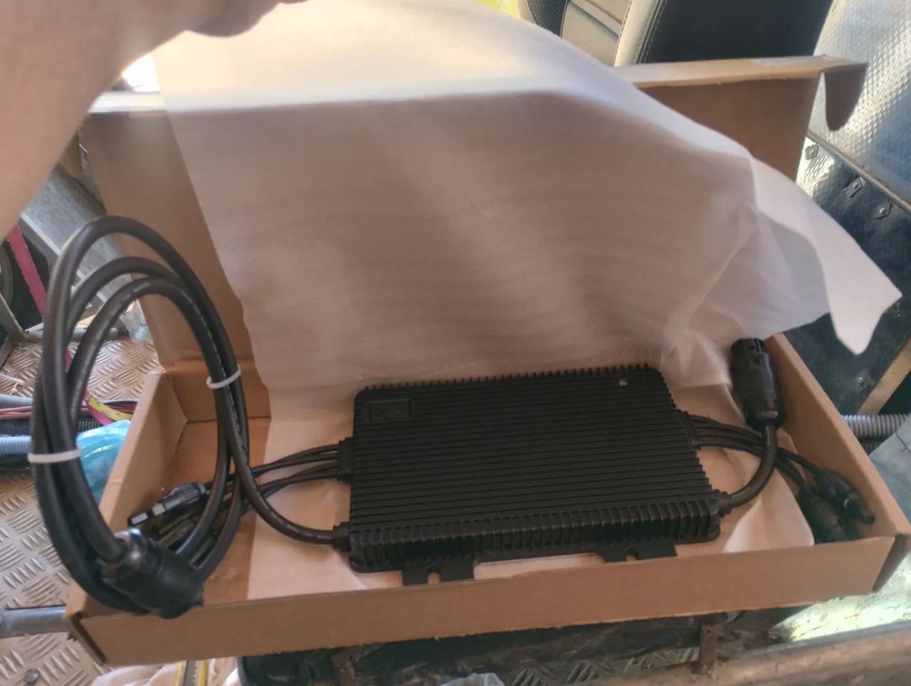 Micro inversor hoymiles MI-1500.4 - Foto 5