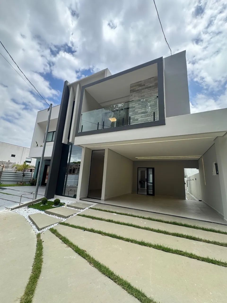 Casa á Venda / Condomínio Quartzo 