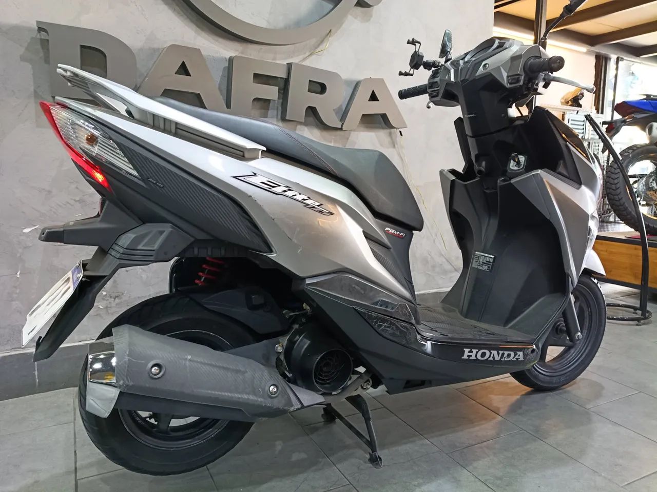HONDA ELITE 125i - Foto 4