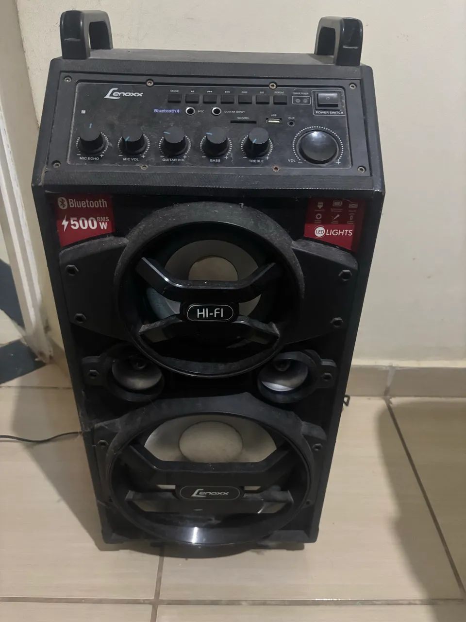 Vendo caixa de Som Lenoxx 500 wats