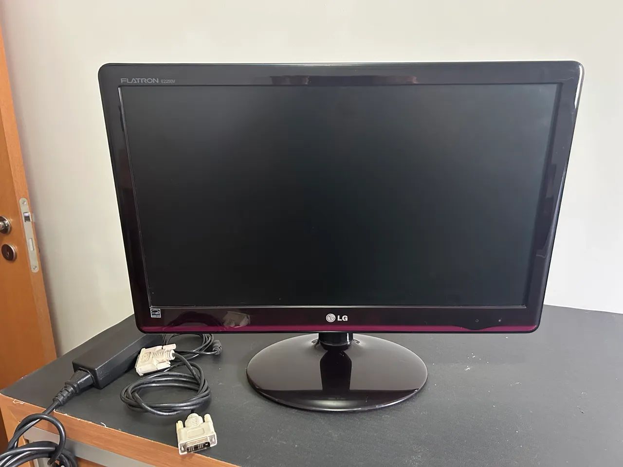 Monitor LG 21,5? Full HD HDMI  - Foto 2