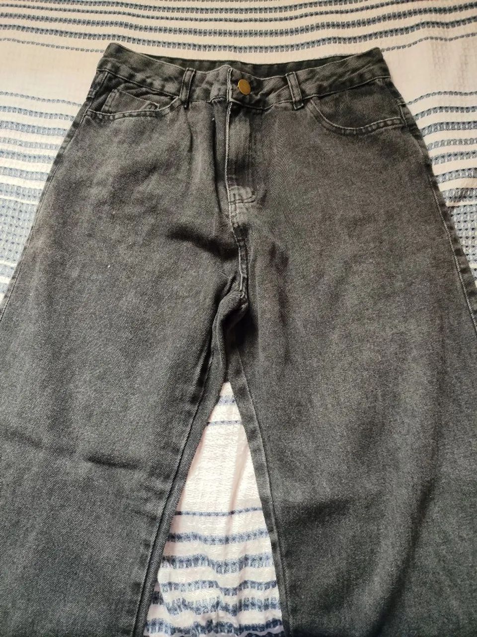 Short e calça jeans novos - Foto 3