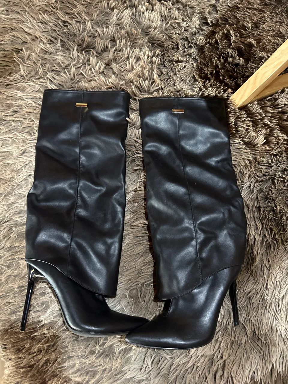 Bota cano alto SHEIN 