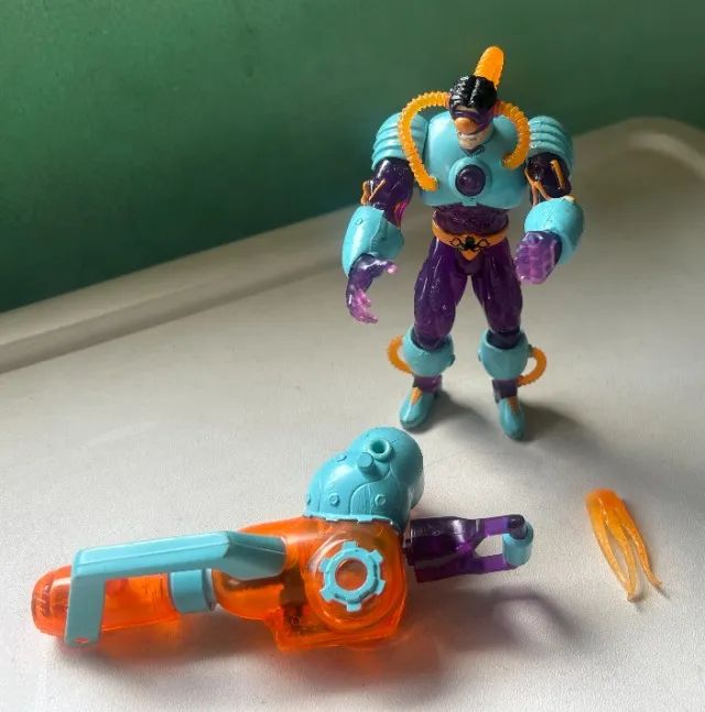 BONECO DR OCTOPUS HIDRO ATTACK ACTION FIGURE