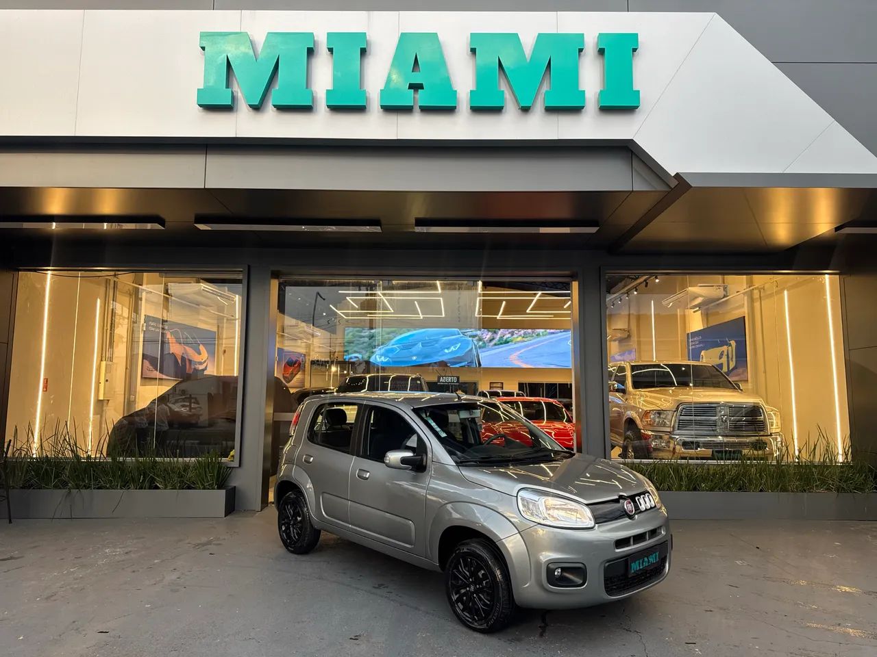 Fiat Uno Evolution 1.4 Fire Flex 8V 5P 2016