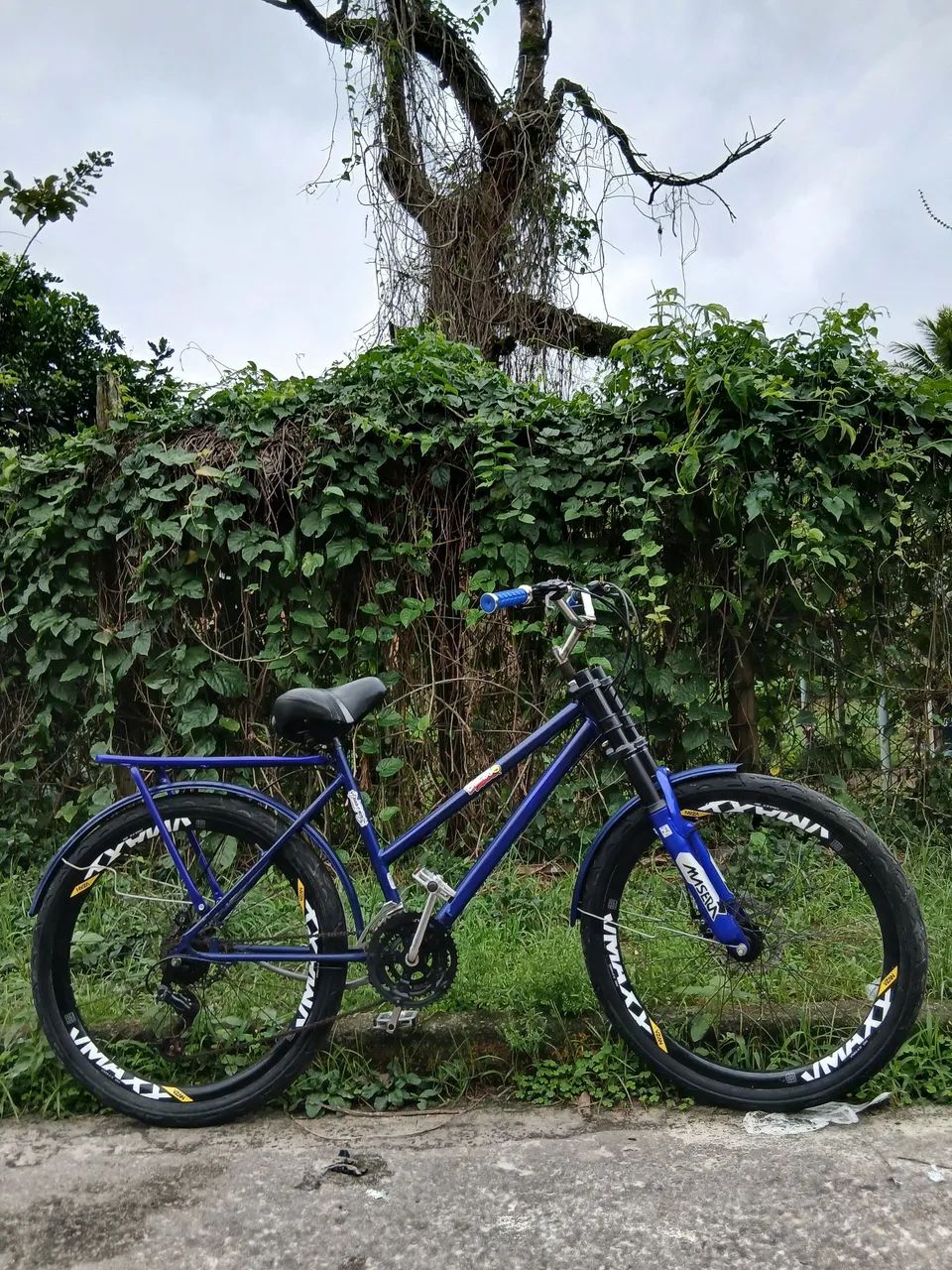 Bicicleta montada Azul - Freios a Disco  - Foto 2