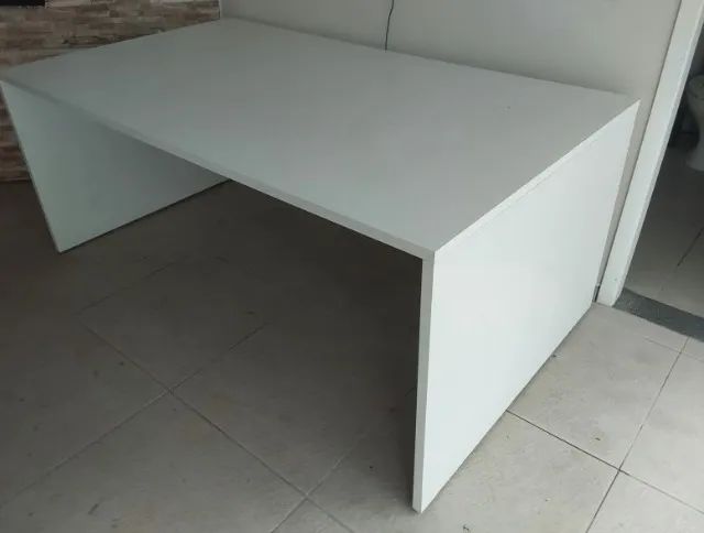 Mesa escritório Mdf branca 1,90 X 1,1 