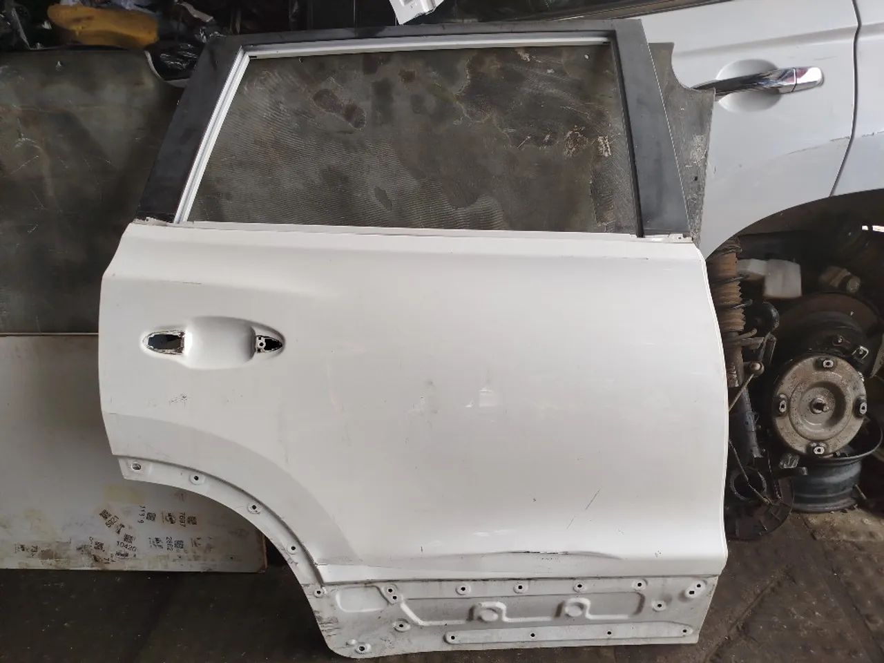 Porta Traseira Direita Tiggo 8 2019/2024 - Peças para carros, vans