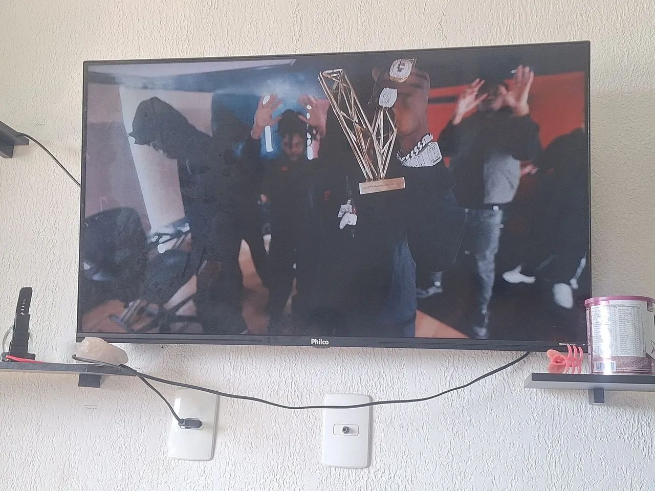 TV 32 polegadas em perfeitas condições